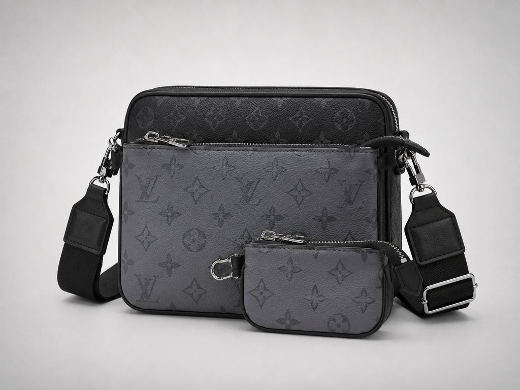 Sac à Bandoulière Louis Vuitton Trio Messager Gris