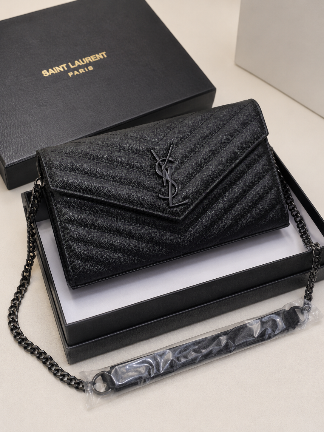 Yves saint Laurent sac à main - cassandre noir logo noir