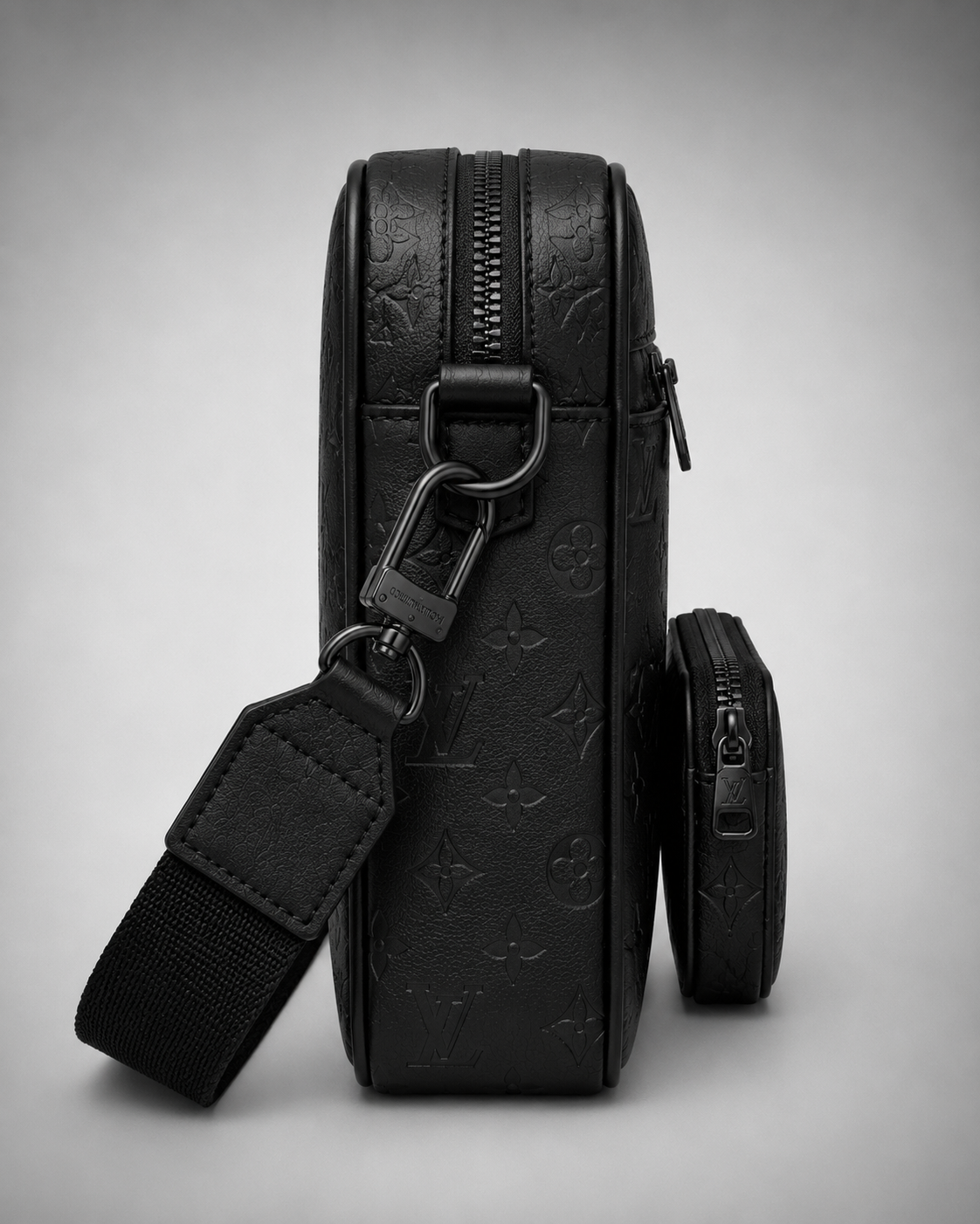 Sac Alpha Messager Louis Vuitton Noir Taiga